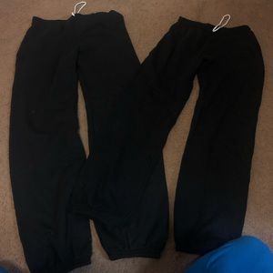 Lot of two American apparel sweatpants